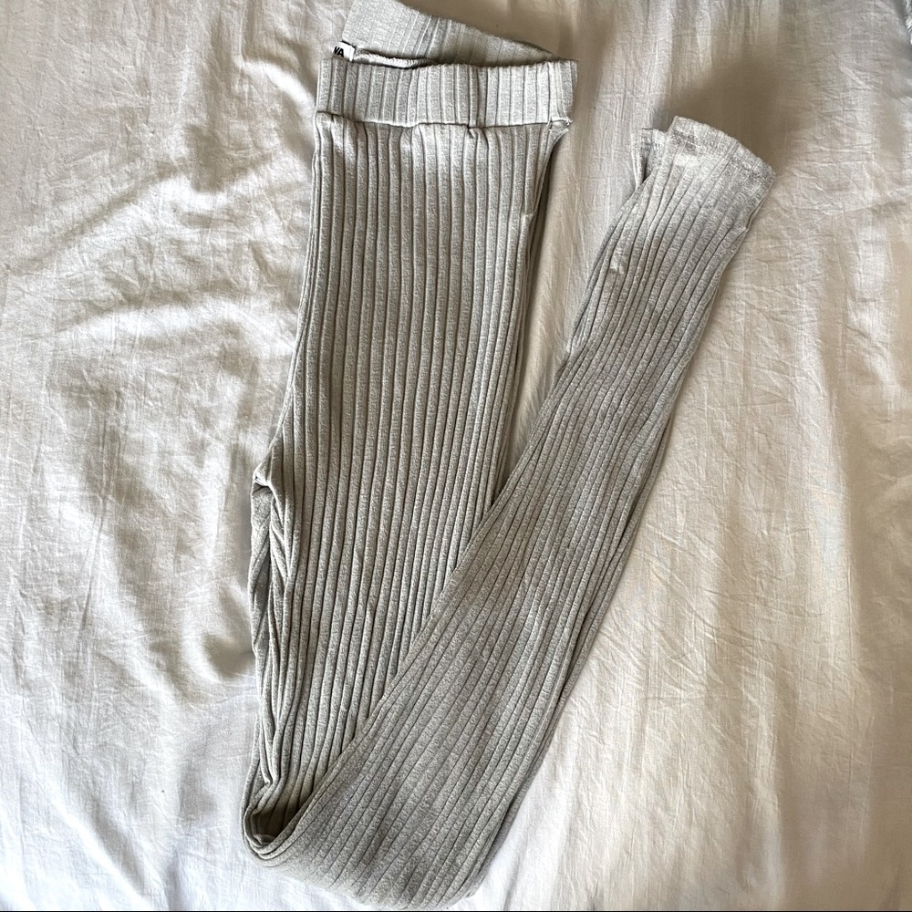 Fashion Nova ribbed Leggings